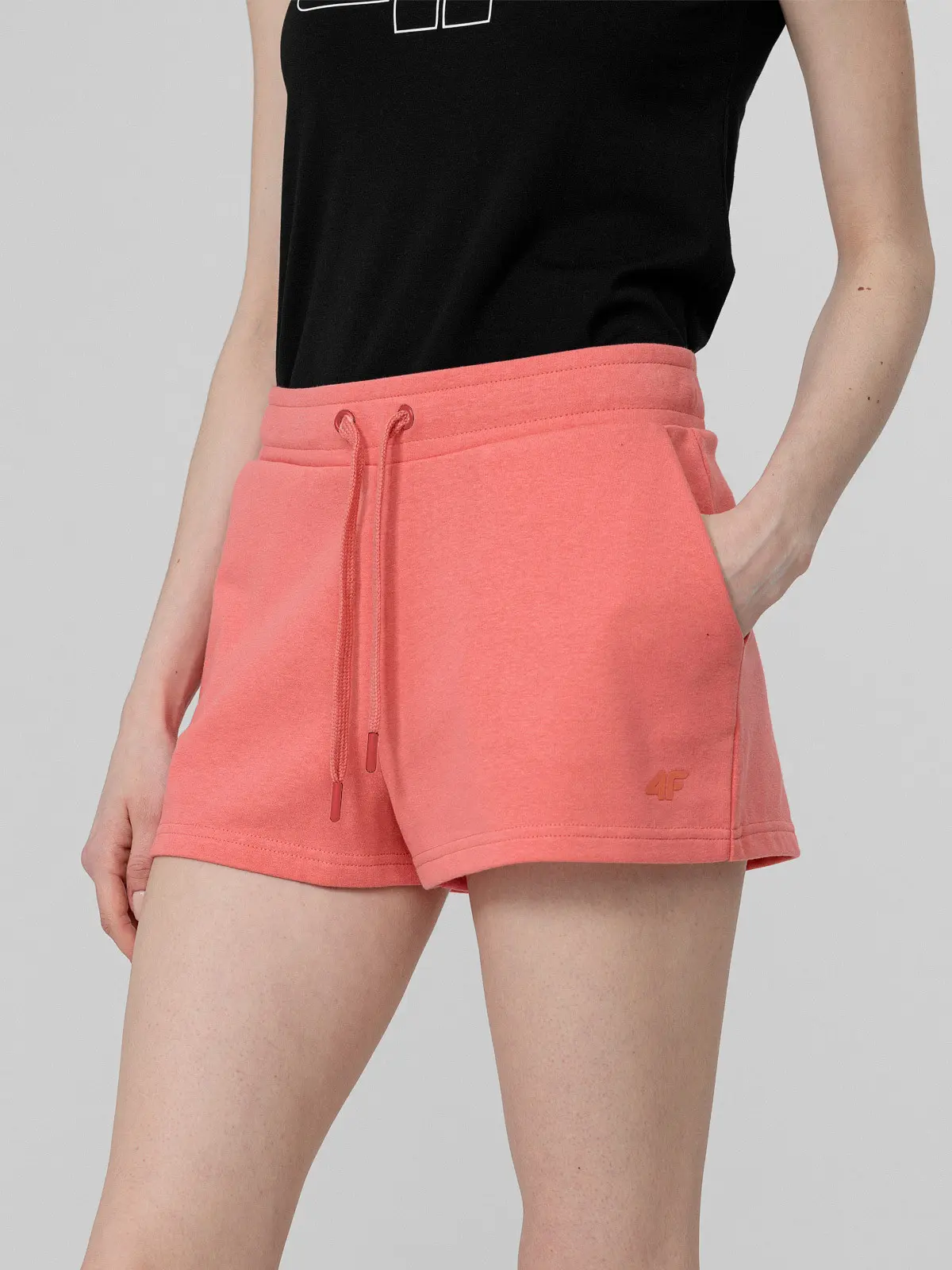4F H4L22-SKDD350 CORAL Dámské kraťasy US