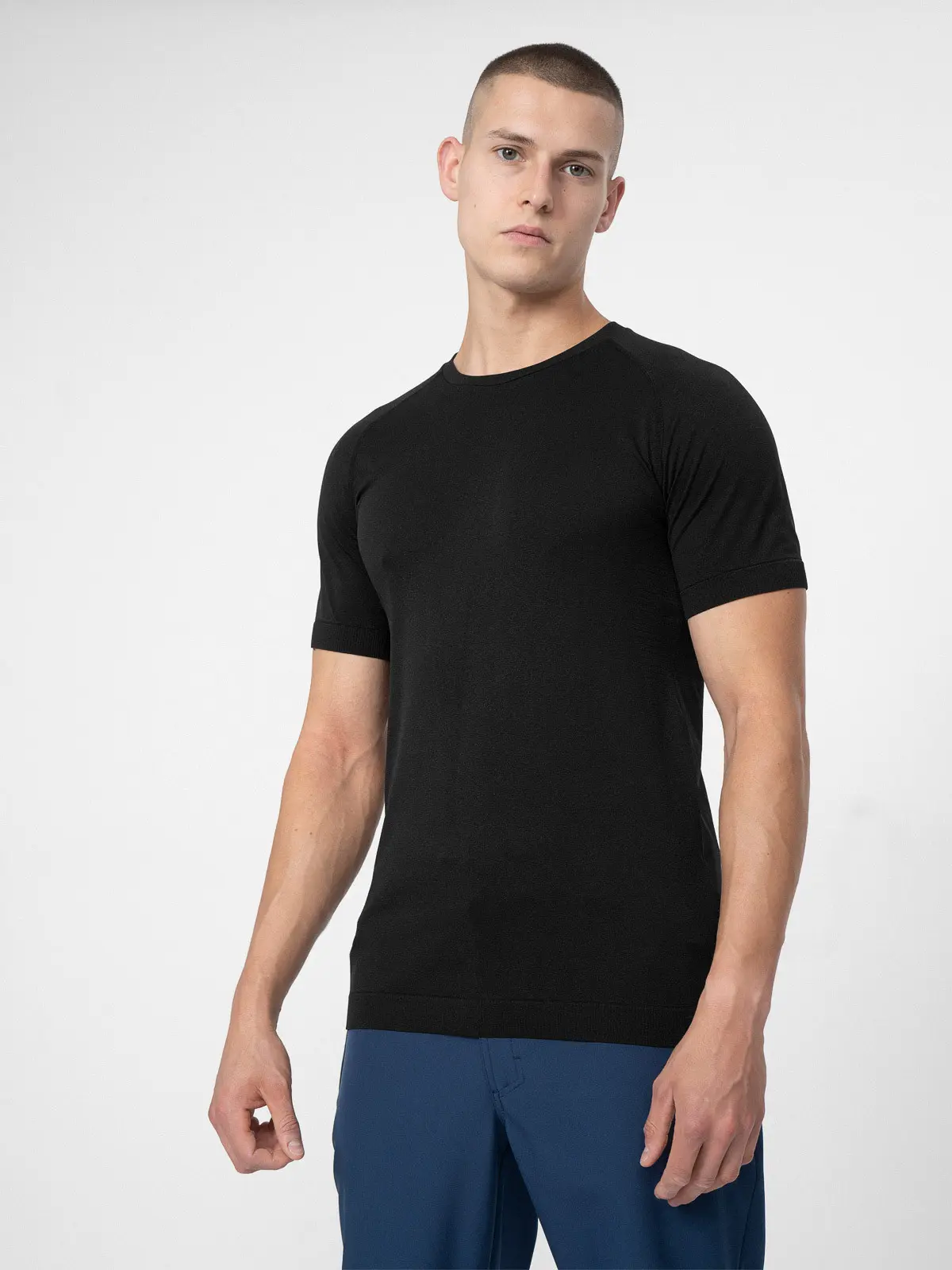 4F 4FSS23TFTSM141 DEEP BLACK Pánské tričko US L/XL 4FSS23TFTSM141 DEEP BLACK