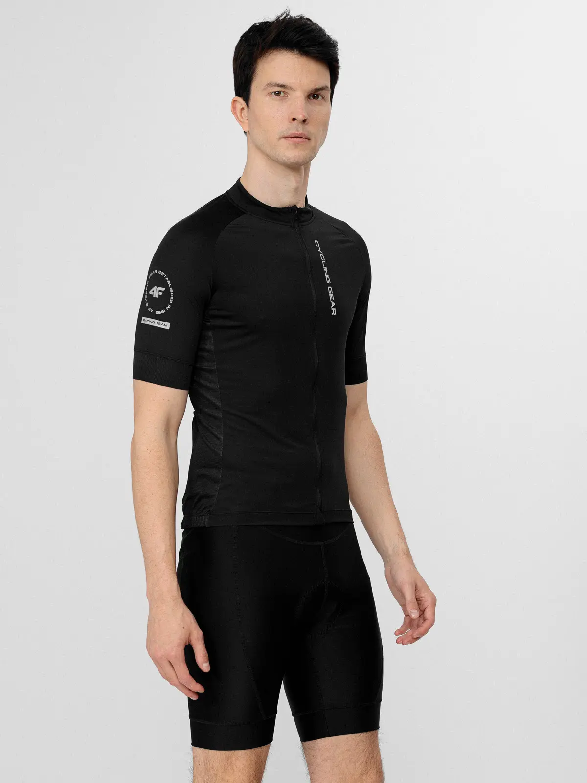 4F H4L22-RKM001 DEEP BLACK Cyklistický dres US