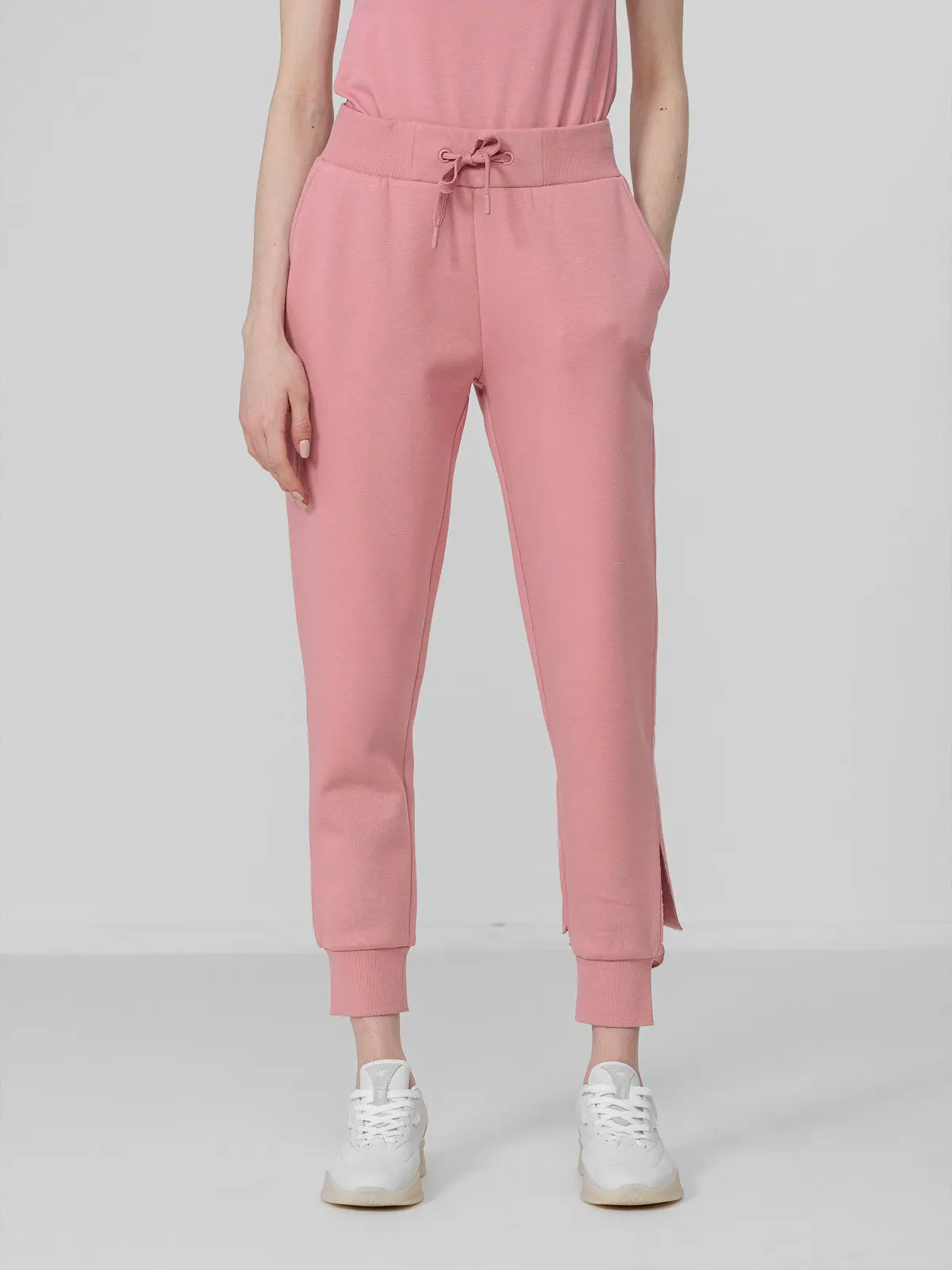 4F H4L22-SPDD350 LIGHT PINK Dámské tepláky US