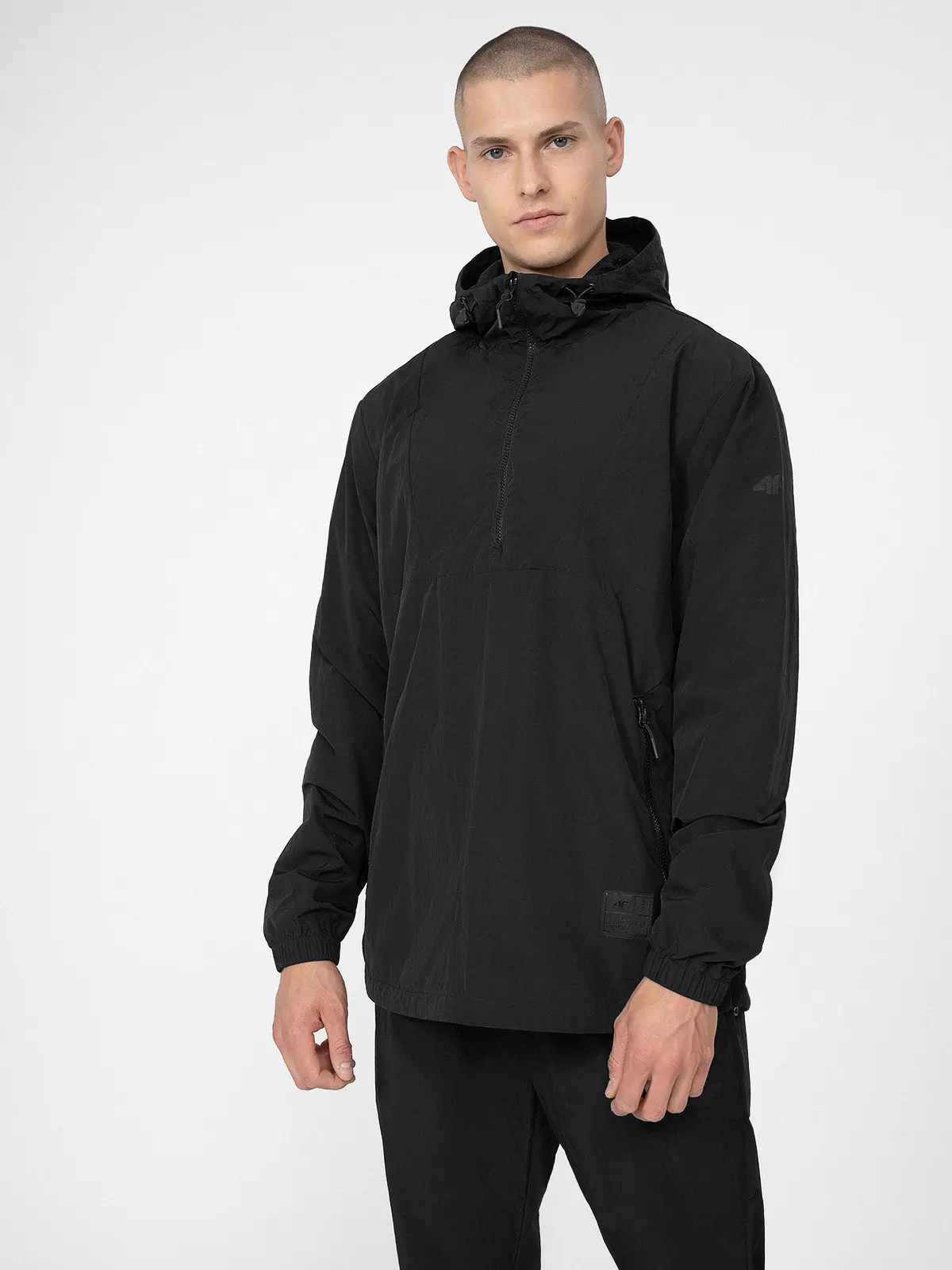 4F 4FSS23TJACM014 DEEP BLACK Pánská bunda US