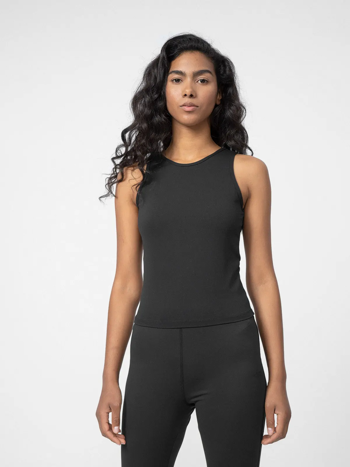 4F 4FSS23TTSHF716 DEEP BLACK Dámské tílko US