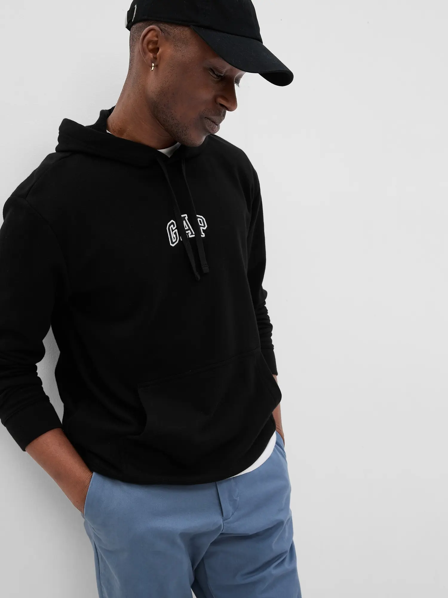 GAP V-SP 23 INTX MINI ARCH HOOD Pánská mikina US