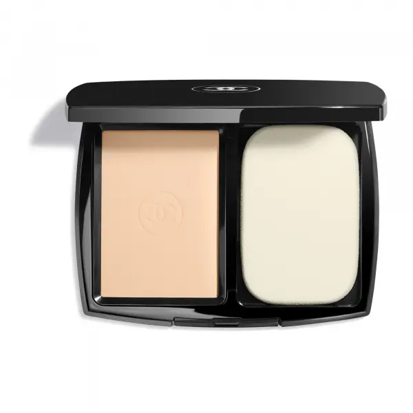 CHANEL Ultra le teint - NÁPLŇ Dlouhodržící – kompaktní make-up pro celodenní komfort a bezchybný finiš - BR22 13G 13 g
