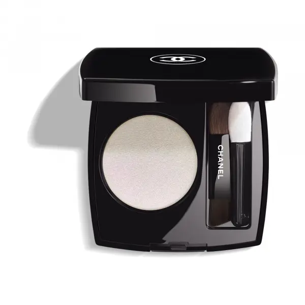 CHANEL CHANEL OMBRE ESSENTIELLE MULTI-USE LONGWEARING EYESHADOW KRYCÍ VRSTVA STÍNŮ NA OČI - 220 BLANC PERLE 2,2G 1.9G
