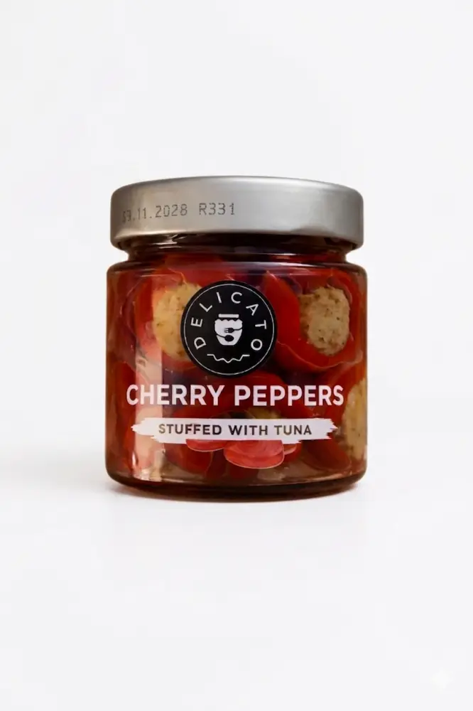 DelicatoFood Třešňové papričky plněné tuňákem 190 g