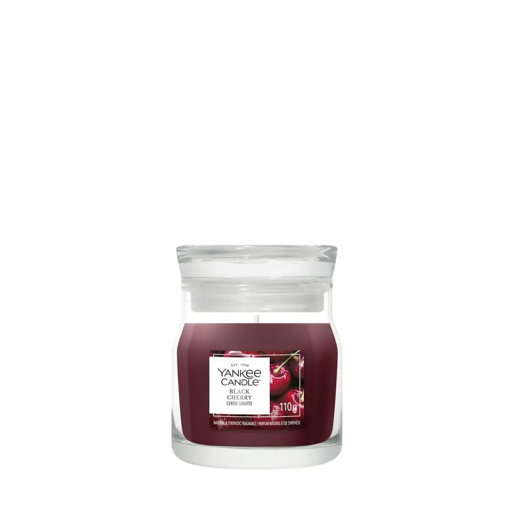 Yankee Candle Aromatická svíčka Signature sklo malé Black Cherry 110 g
