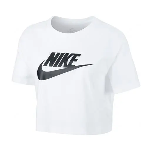 Nike sportswear Essential