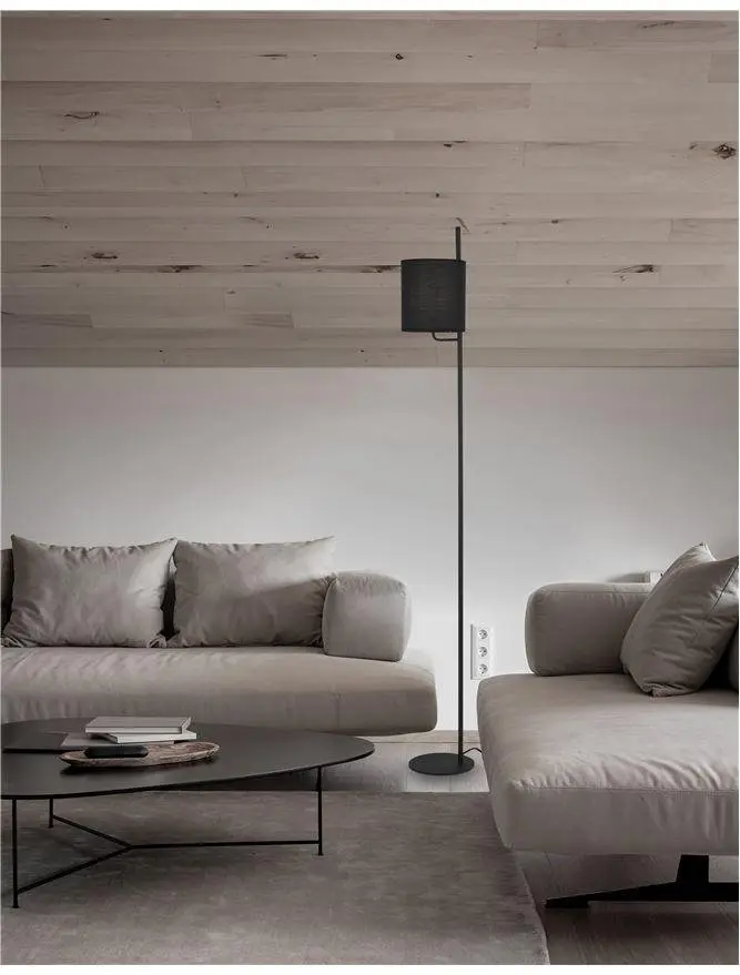 Černá kovová stojací lampa (výška 176 cm) Yama – Nova Luce