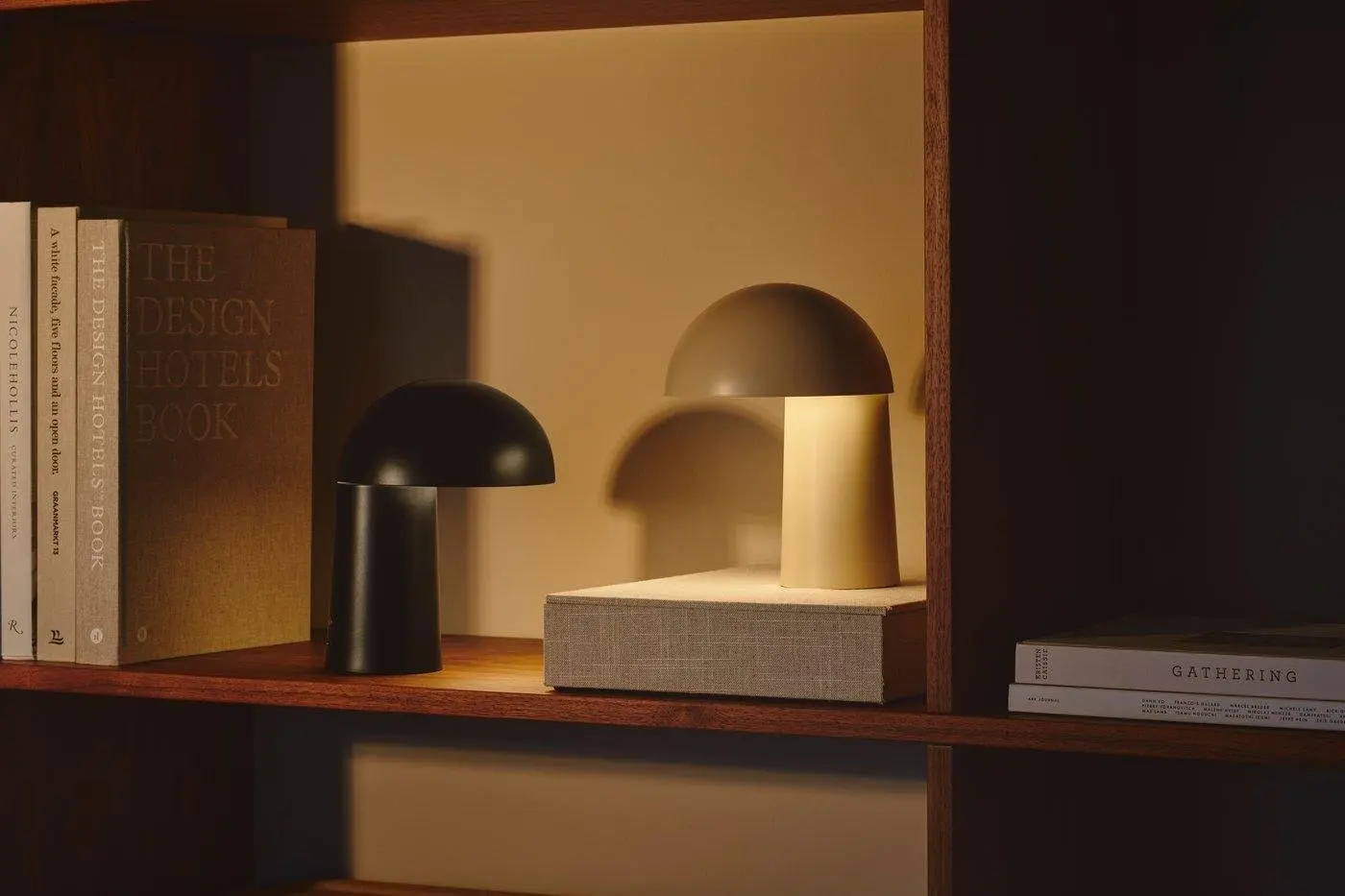 NOR 2420155009 Faye Portable stolní lampa béžová - NORDLUX