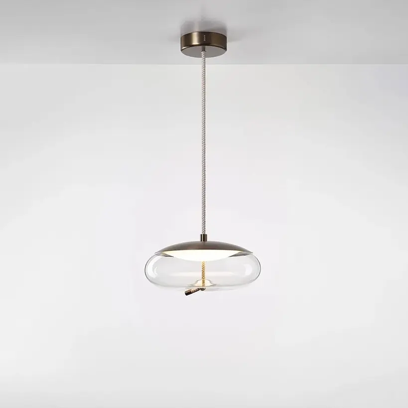 BRO PC01037_091 Závěsné svítidlo KNOT SMALL DISCO sklo transparentní / montura + baldachýn broušená champagne lak / provaz přírodní - BROKIS A