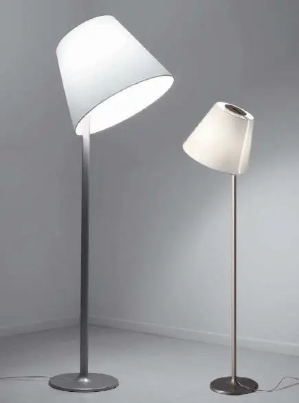 Artemide stojací lampa Melampo Mega 42 W 220-240 V stmívatelná