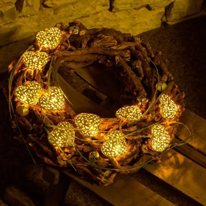 LED světýlka na baterie, 2,5 m, kovová srdce, vintage, teple bílá, 10 diod, čirý kabel, IP20, 2× AA