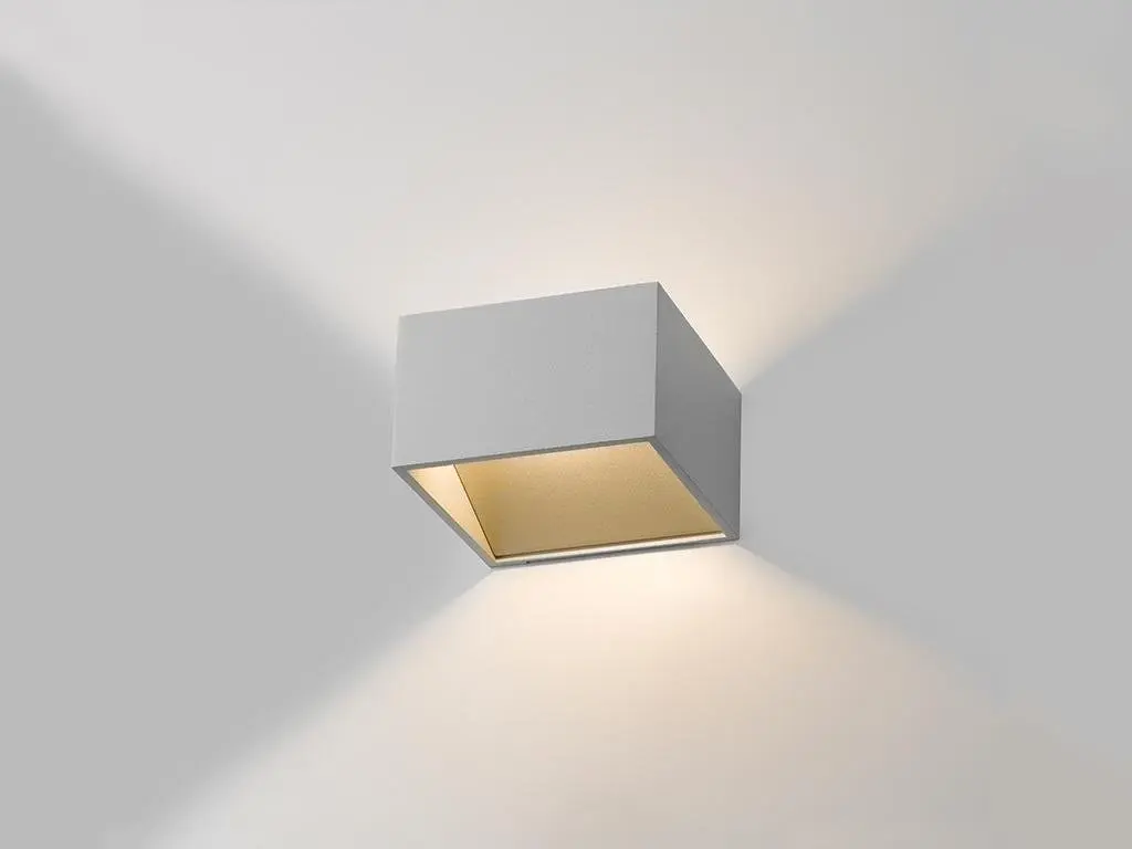 LED2 4100131 VÝPRODEJ VZORKU LED2 WALL, Q NÁSTĚNNÉ BÍLÉ - LED2 Lighting
