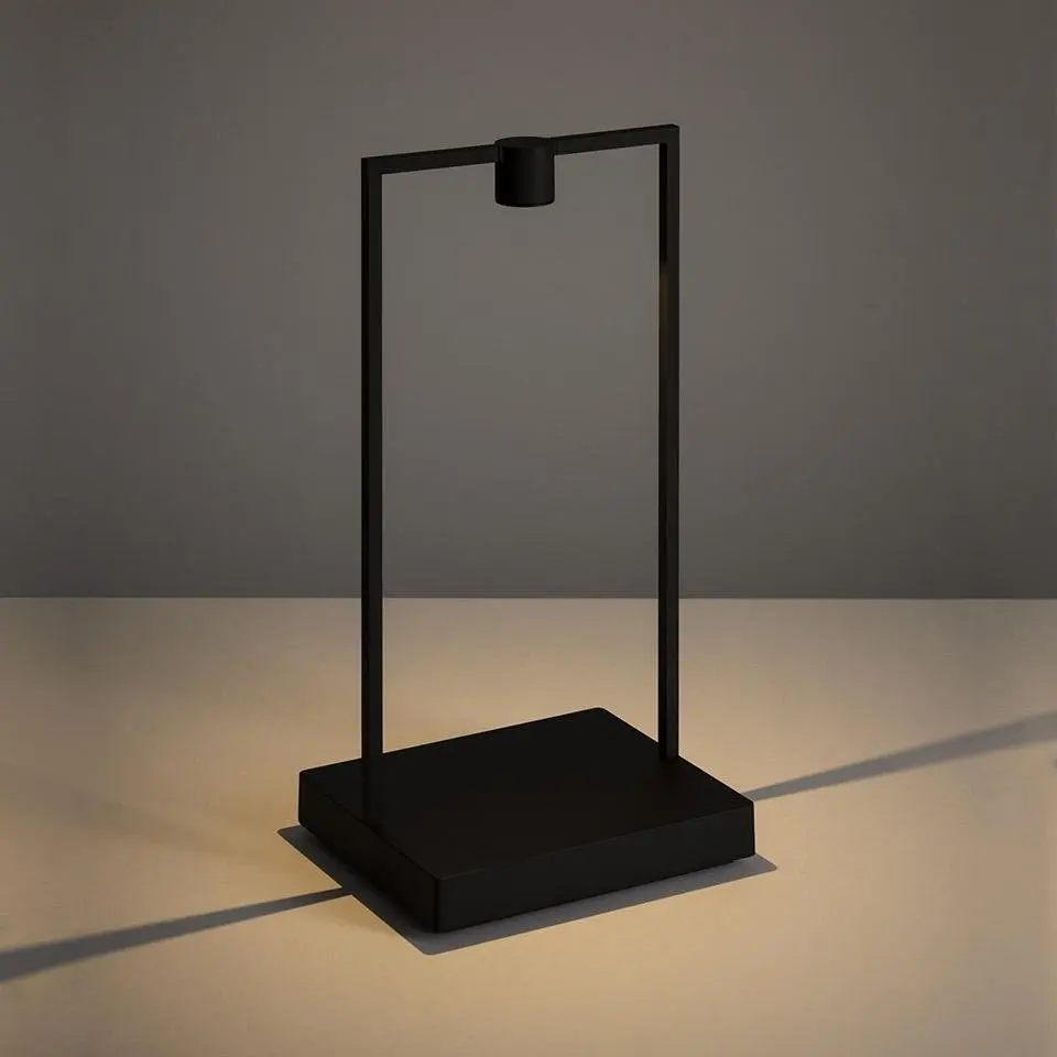 Artemide stolní LED lampa Curiosity 36 1,7 W 3000K stmívatelná černá/hnědá