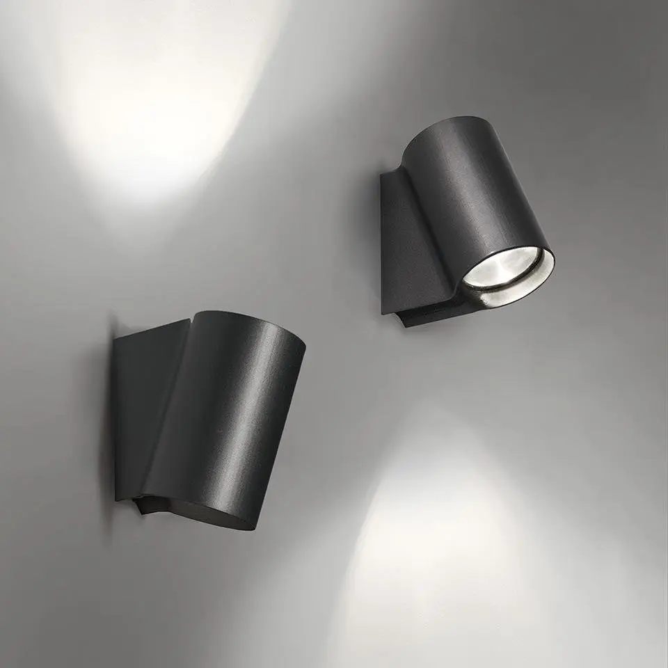 AR T086020 Oblique nástěnné - bílá - ARTEMIDE