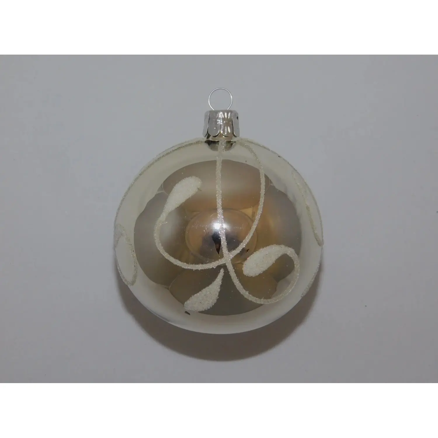 ONREX Vánoční ozdoba skleněná koule šedá ornament pr. 8 cm