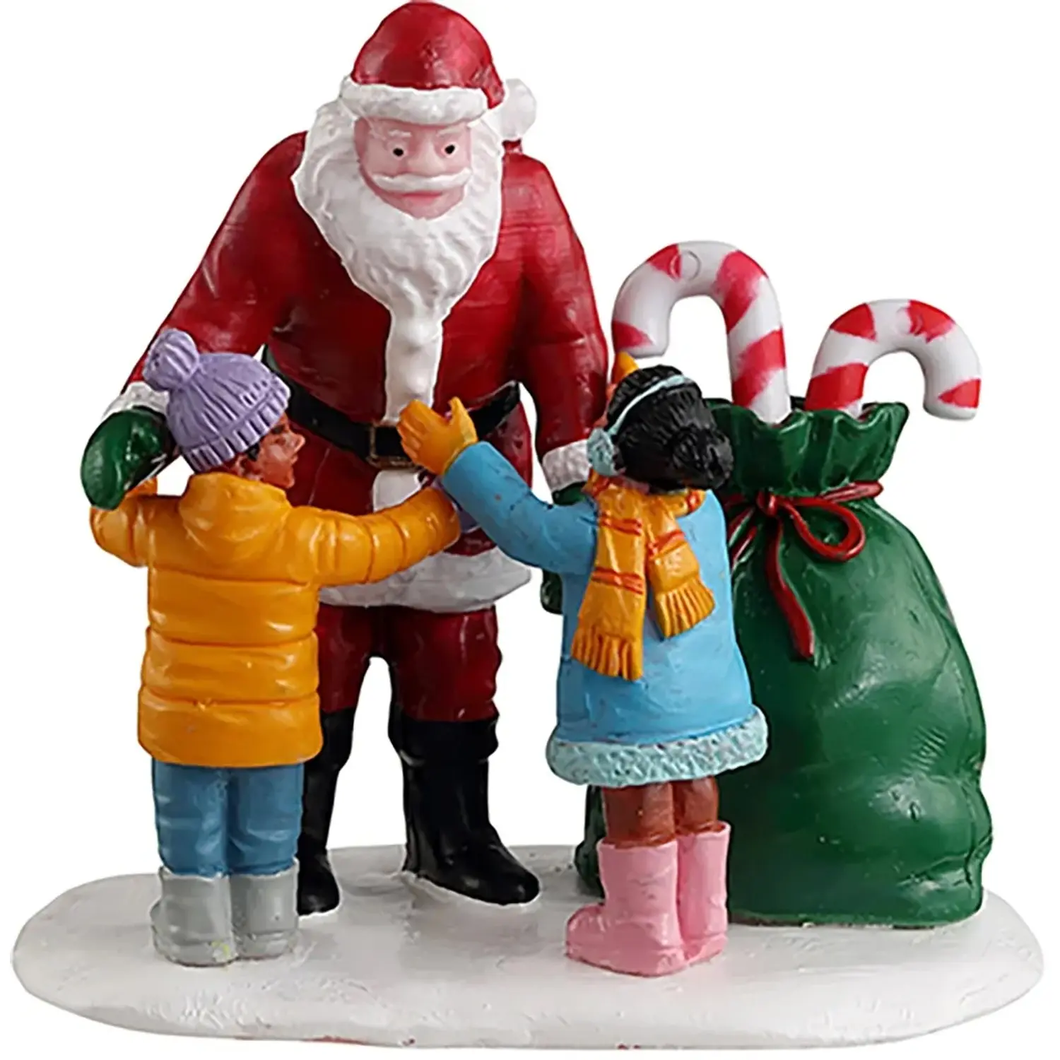 Lemax Vánoční dekorace Santa Gets A Hug 7 x 6,9 x 4,2 cm