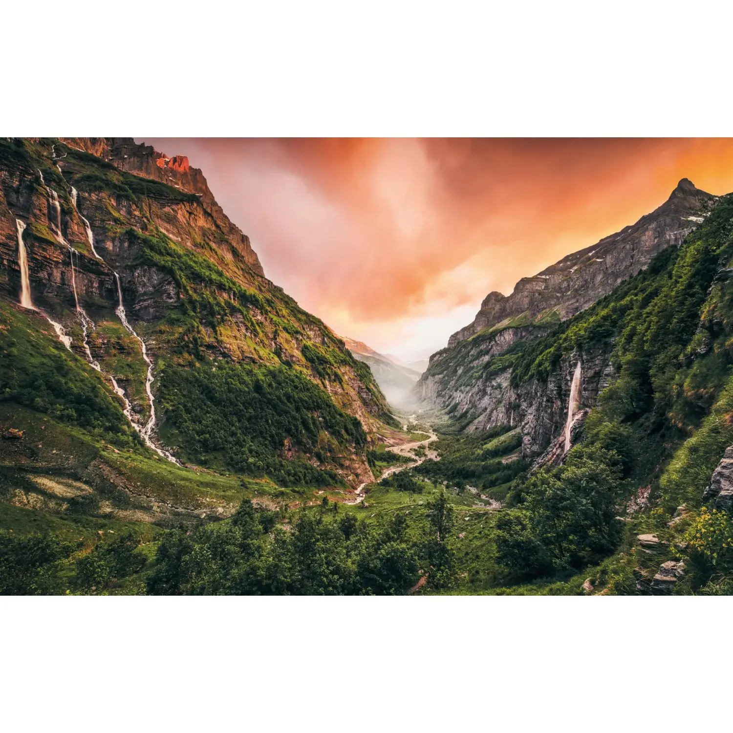 Komar Vliesová fototapeta Eden Valley 400 x 250 cm