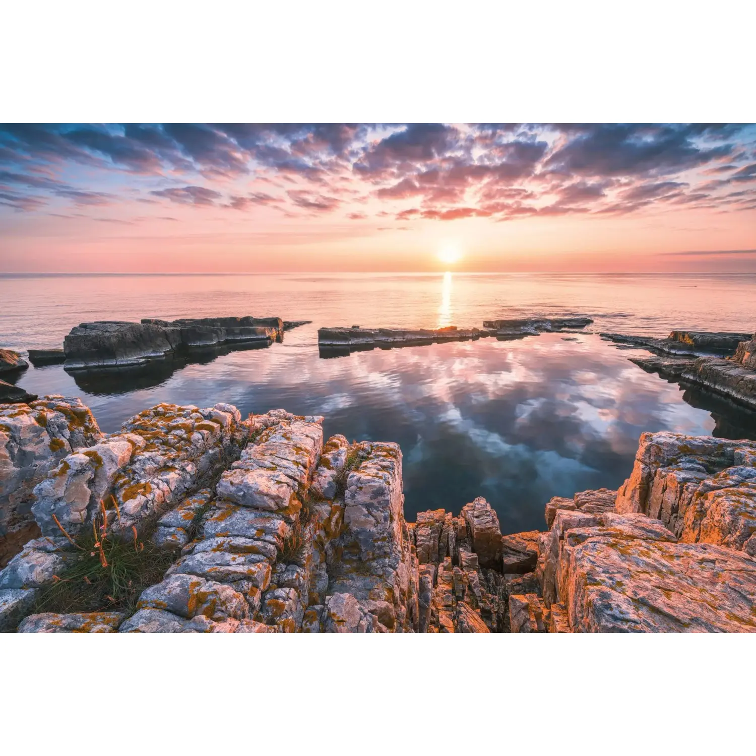 Komar Vliesová fototapeta Spiegelküste 368 x 248 cm