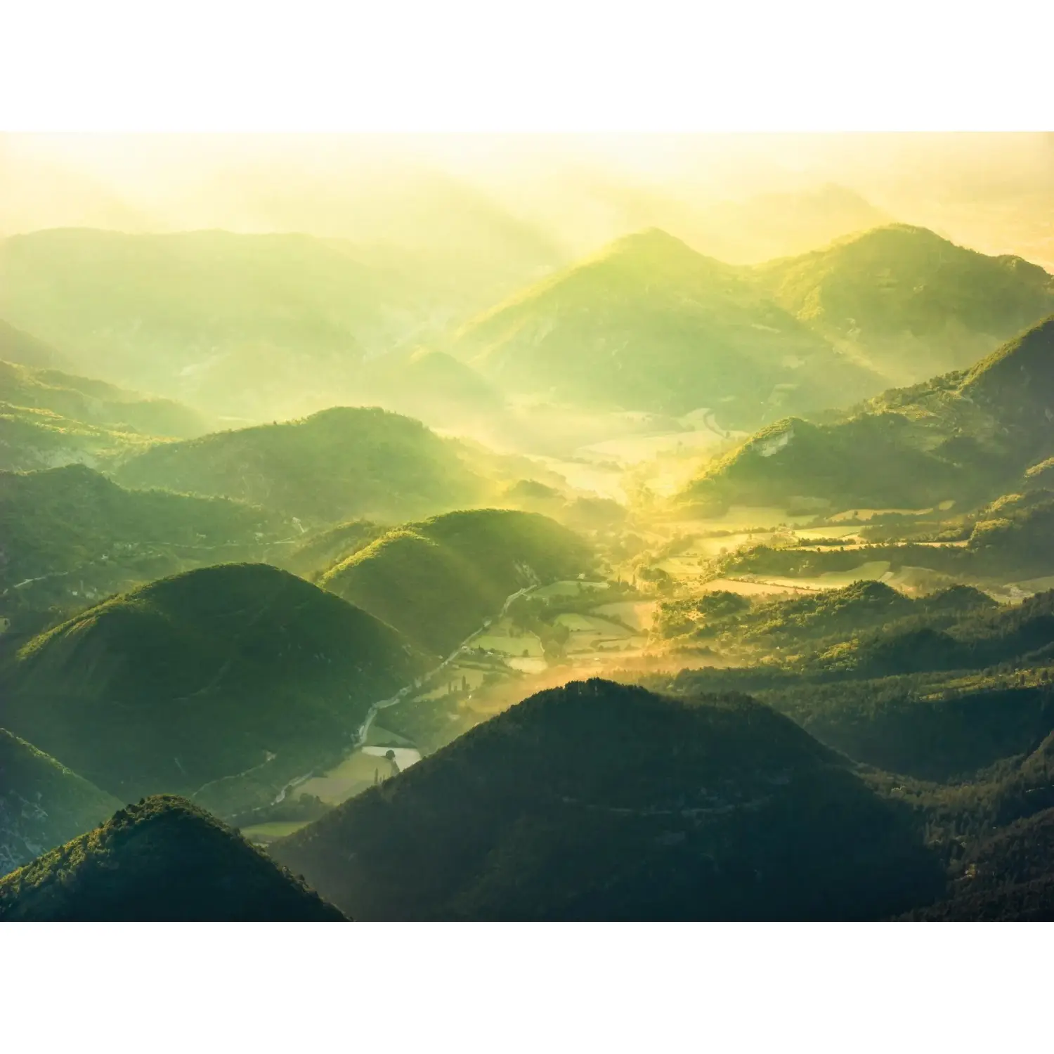 Komar Vliesová fototapeta The Shire 200 x 150 cm