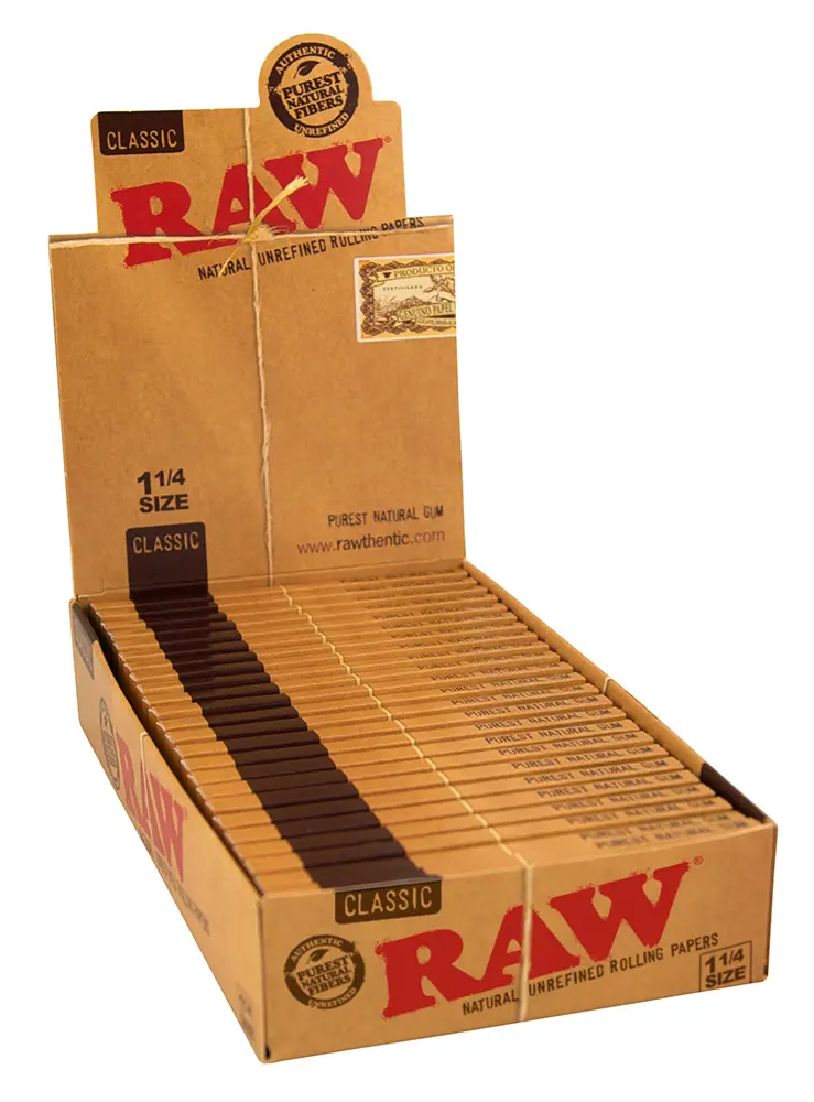 RAW nebělené krátké papírky velikosti 1¼ - 24 ks v krabici
