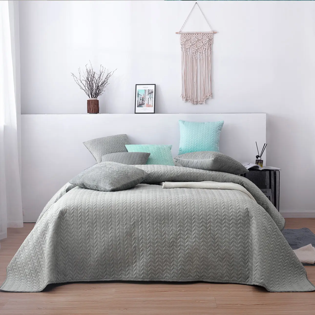Dekoria Sametový přehoz Silky Touch 220x240cm grey, 220 x 240 cm