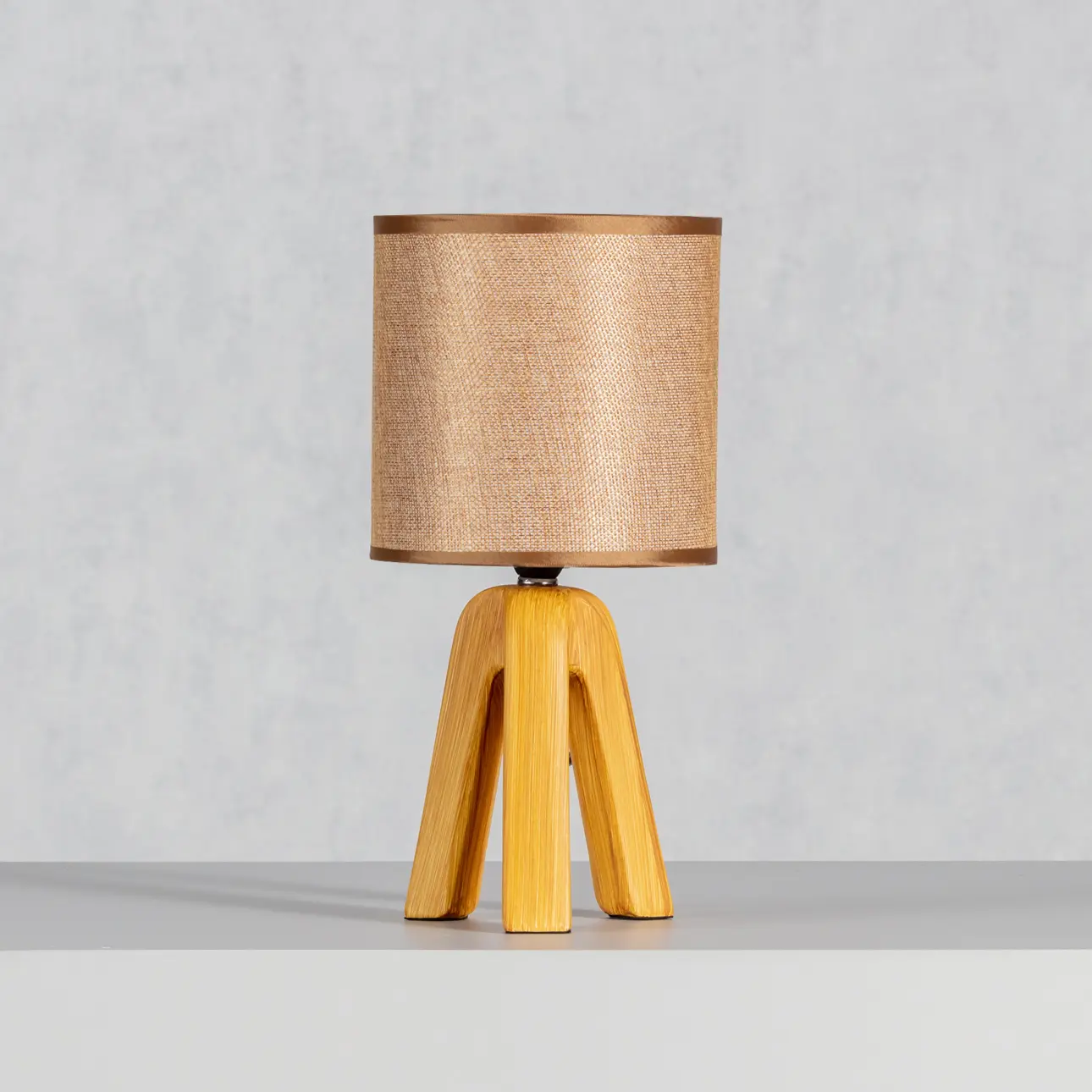 Dekoria Lampa stołowa Aloa light brown, 15 x 30,5 cm