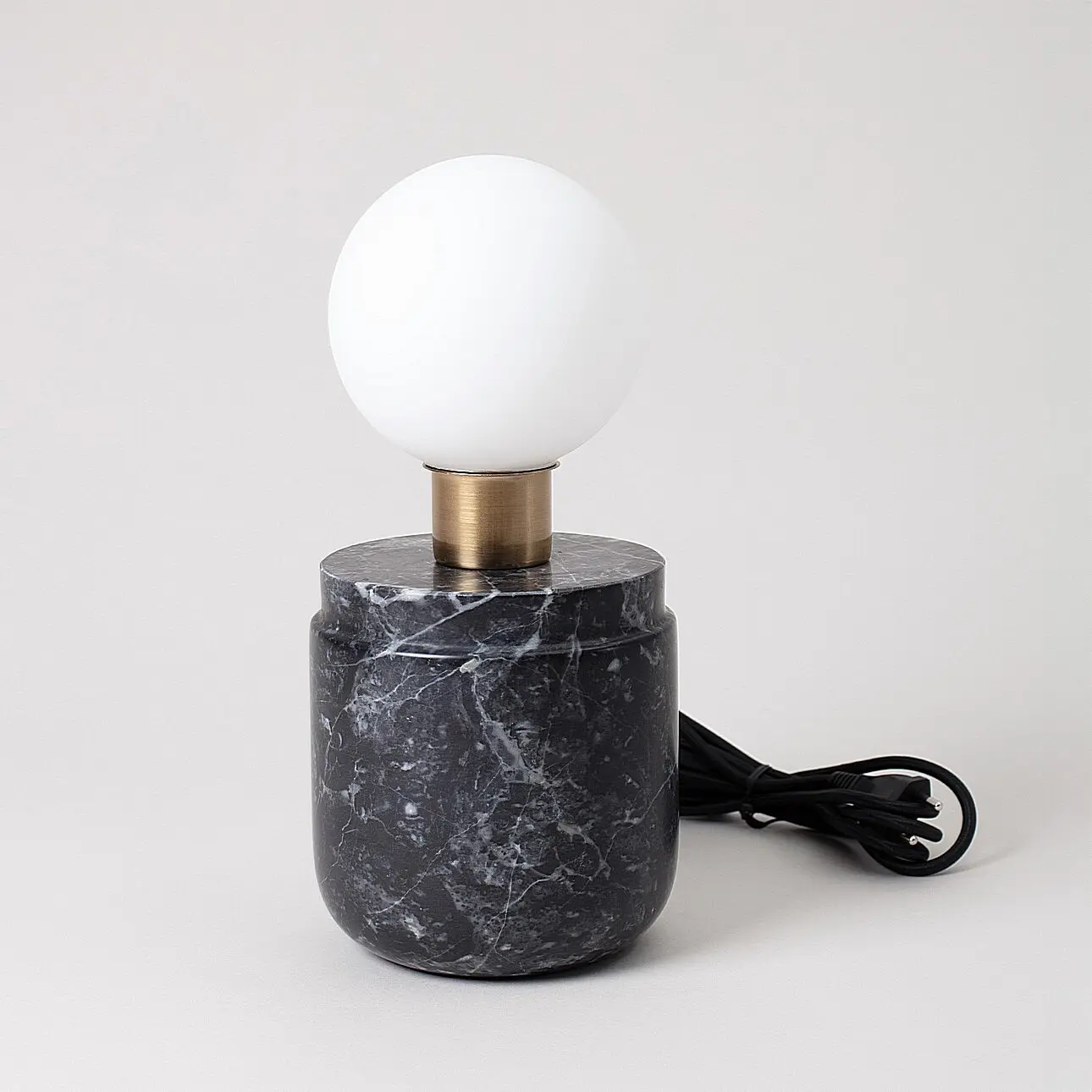 Dekoria Stolní lampa Lunae 30 cm, 14x14x30 cm