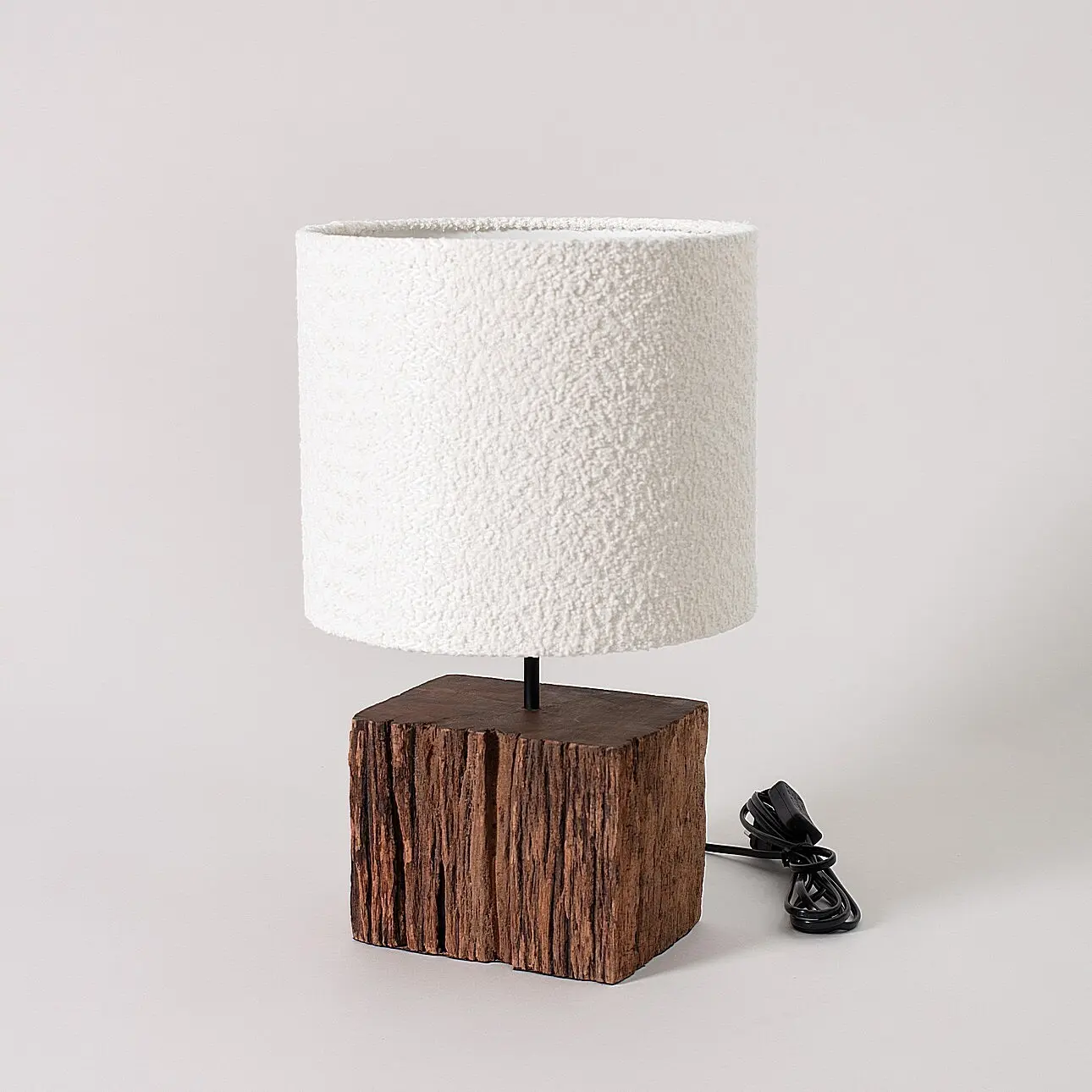 Dekoria Stolní lampa Lignum 49 cm, 27x27x49 cm