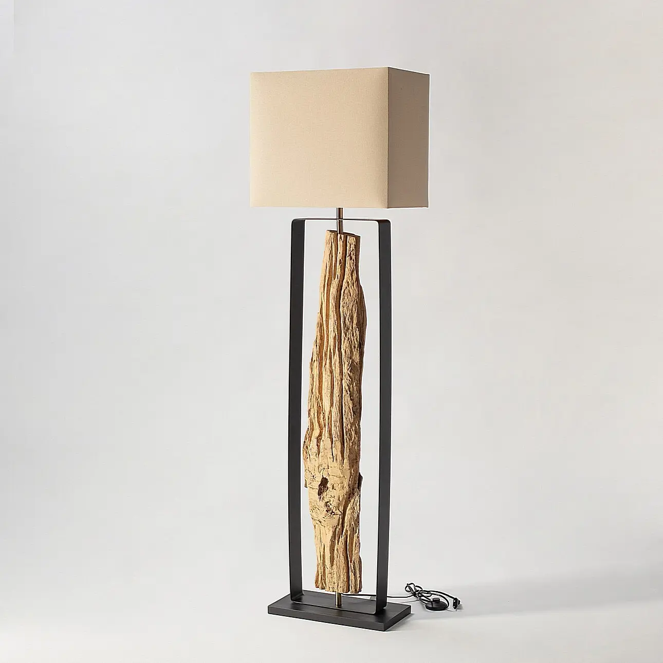 Dekoria Stojací lampa Altum 165 cm, 45x45x165 cm