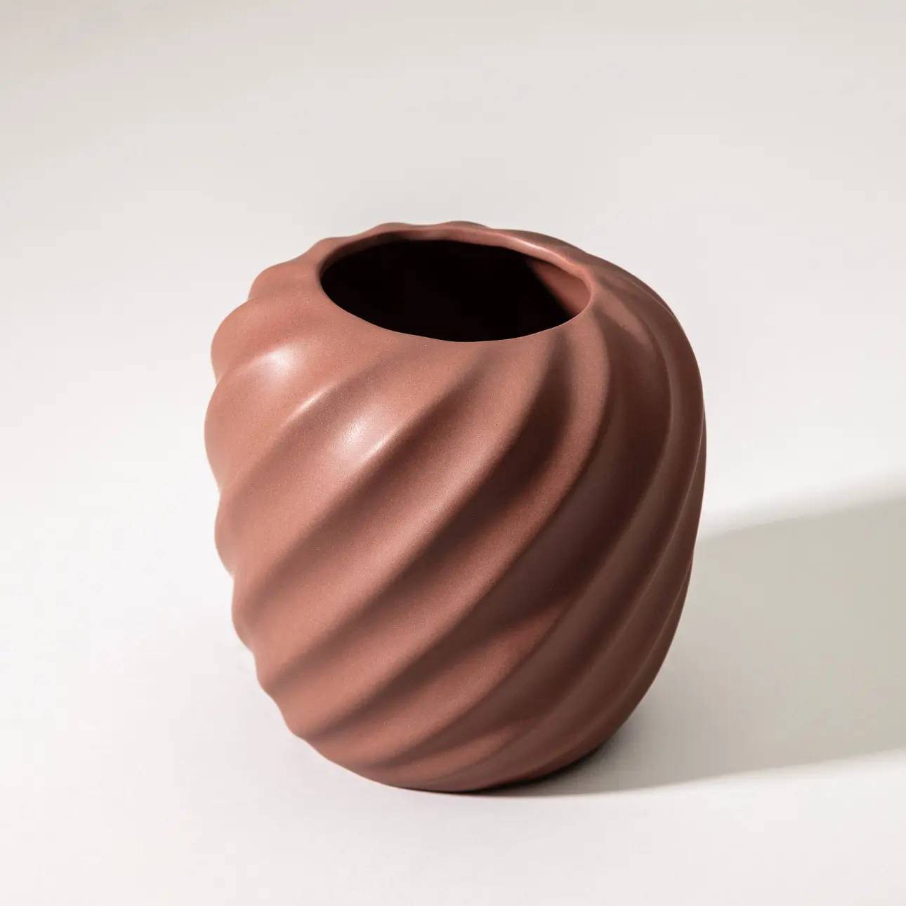 Dekoria Vase Terra Wave II 14x14x14 cm, 14x14x14 cm