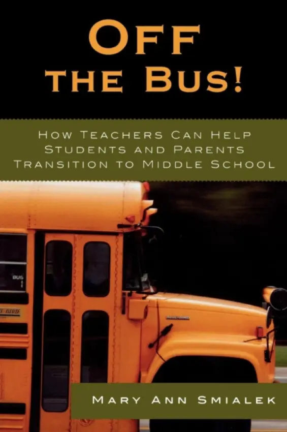 Off the Bus! - Smialek, Mary Ann