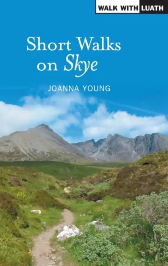 Short walks on Skye - Young, Joanna