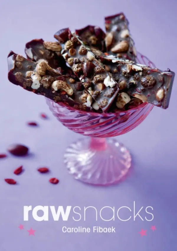 Raw Snacks - Fibaek, Caroline