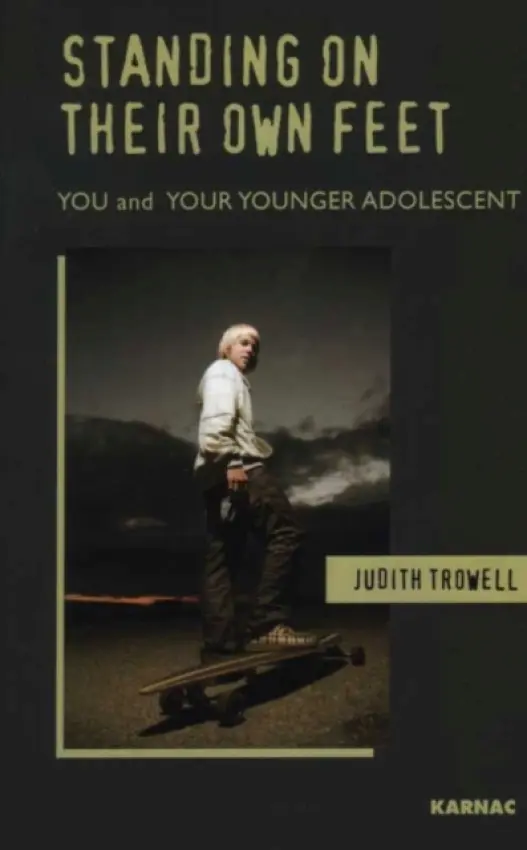 Standing on their Own Feet - Trowell, Judith
