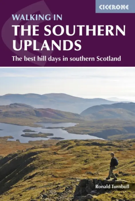 Walking in the Southern Uplands - Turnbull, Ronald