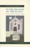 In the Shadow of the Pulpit - Thomas, M. Wynn