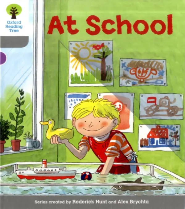 Oxford Reading Tree: Level 1: Wordless Stories A: At School - Hunt, Roderick