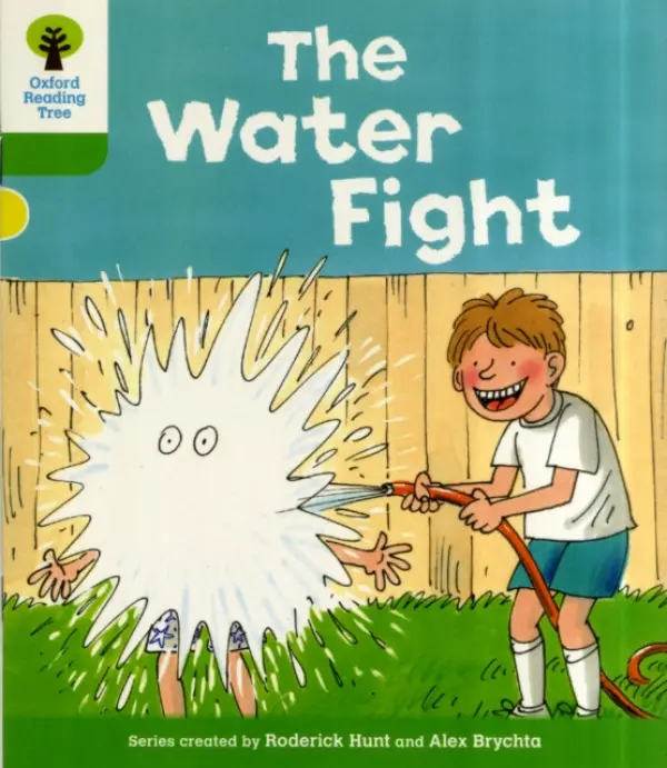 Oxford Reading Tree: Level 2: More Stories A: The Water Fight - Roderick Hunt