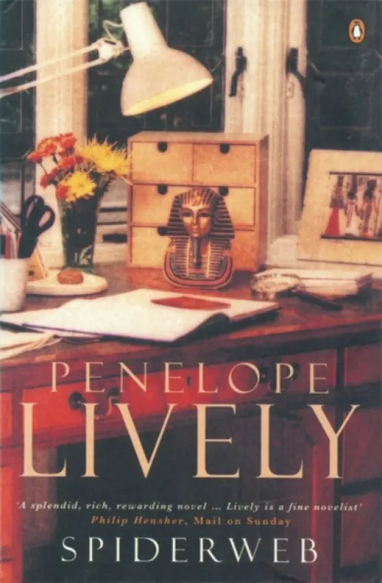 Spiderweb - Lively, Penelope