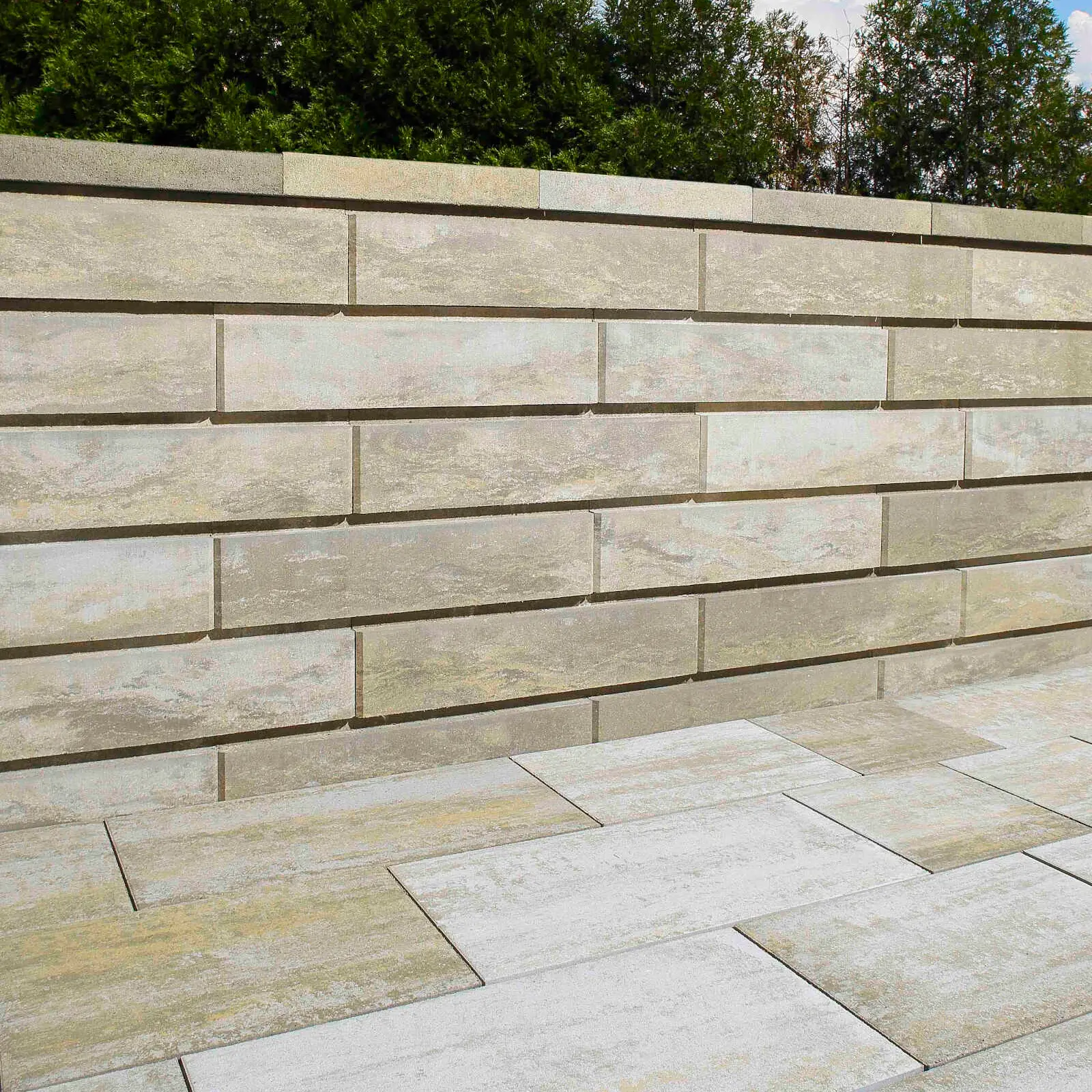 Tvárnice plotová BEST MAESTRA II sand 300×600×150 mm