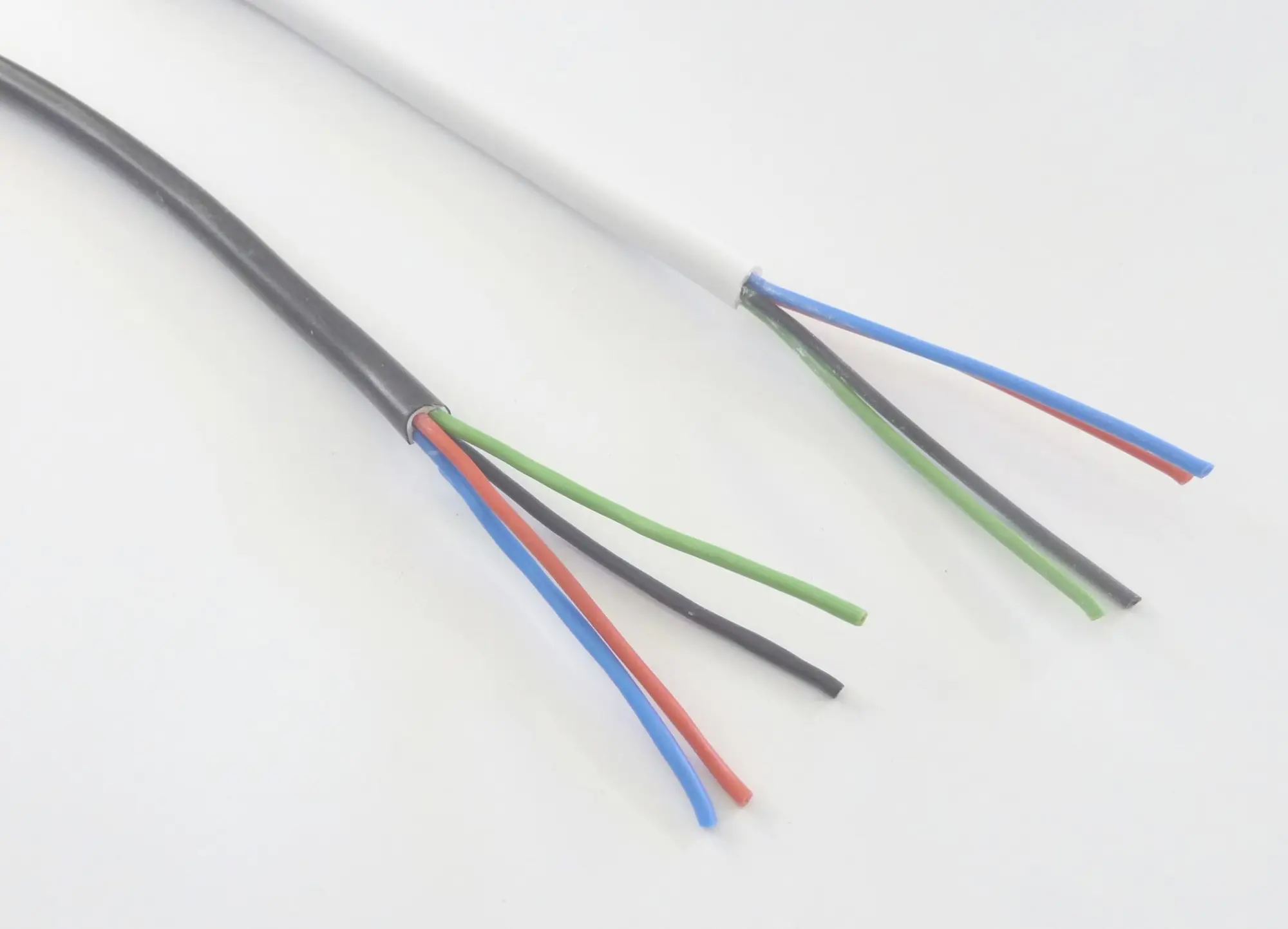 RGB kabel 4x0,5 kulatý