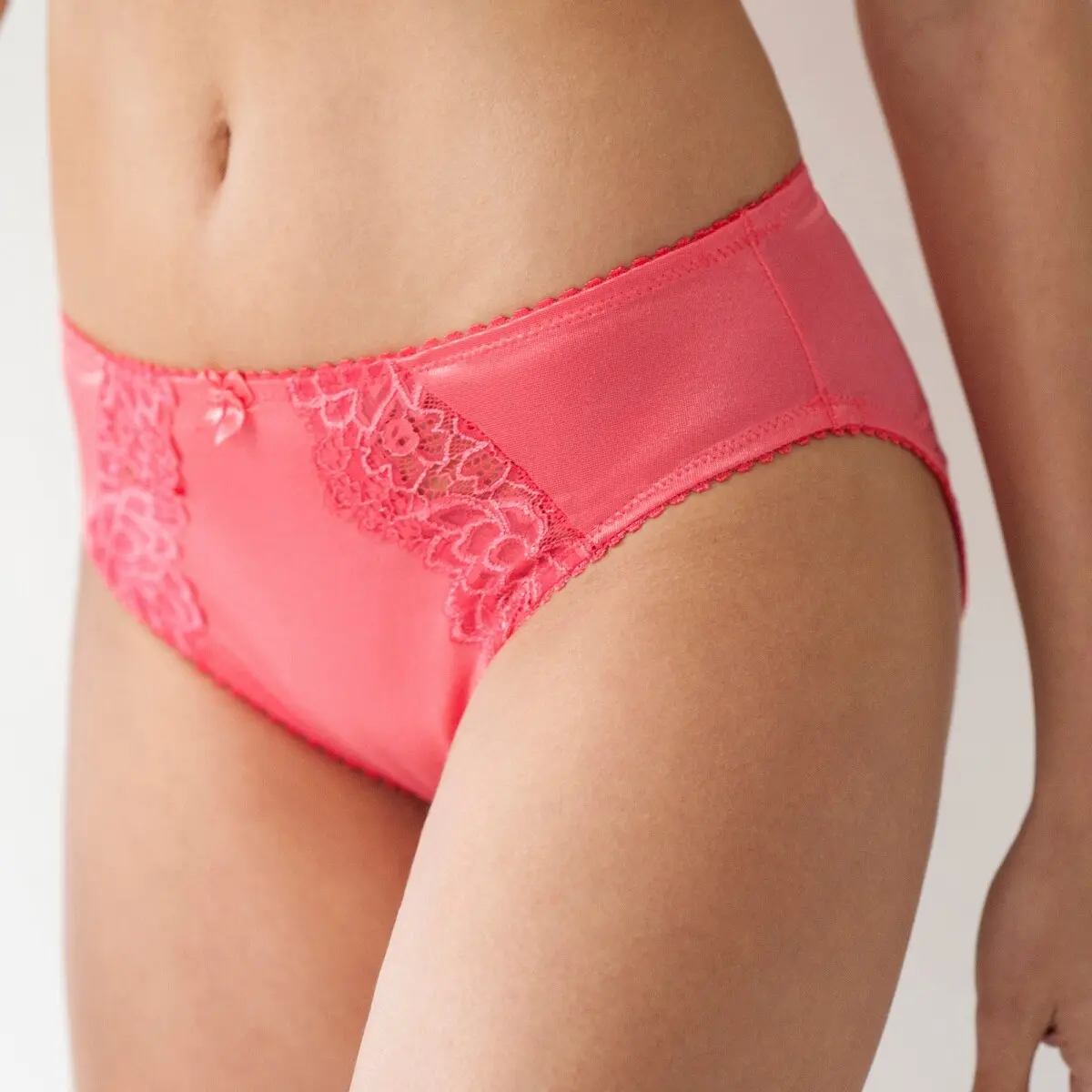 Sada 2 klasických kalhotek skrajkou Cerignola zn. Confidence Lingerie®