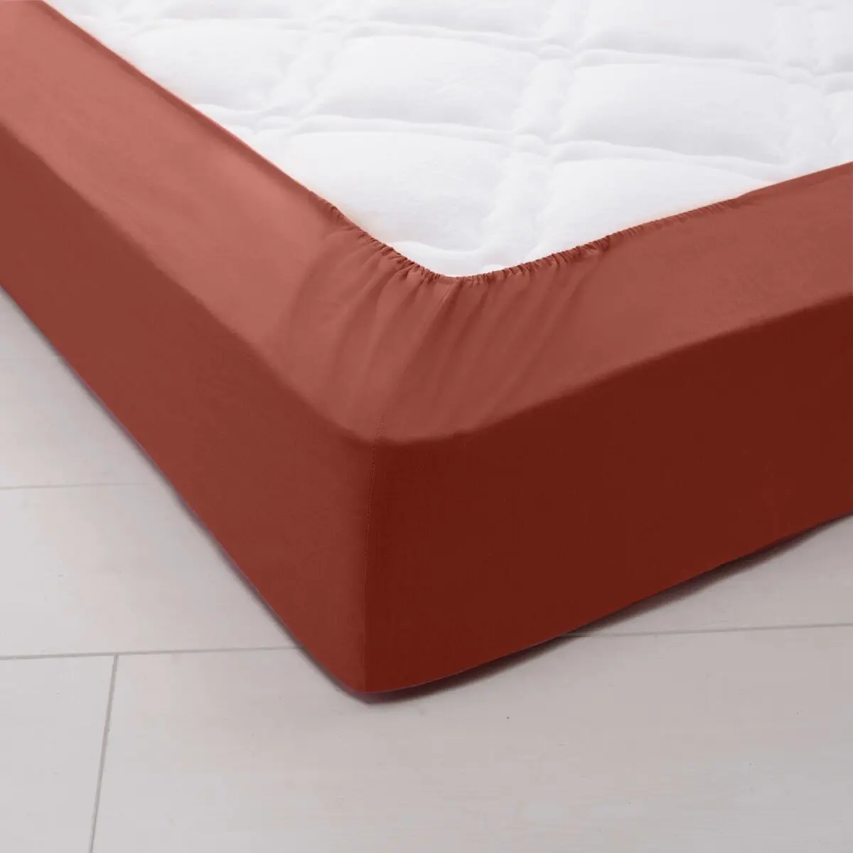 Jednobarevné napínací prostěradlo zn. Colombine® s hloubkou rohů 32 cm, z bavlny