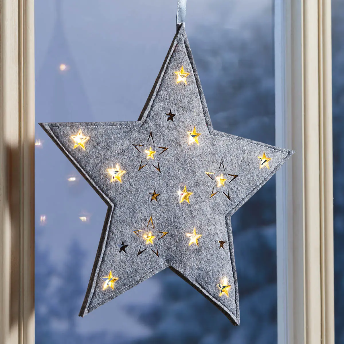 LED Plstěná hvězda
