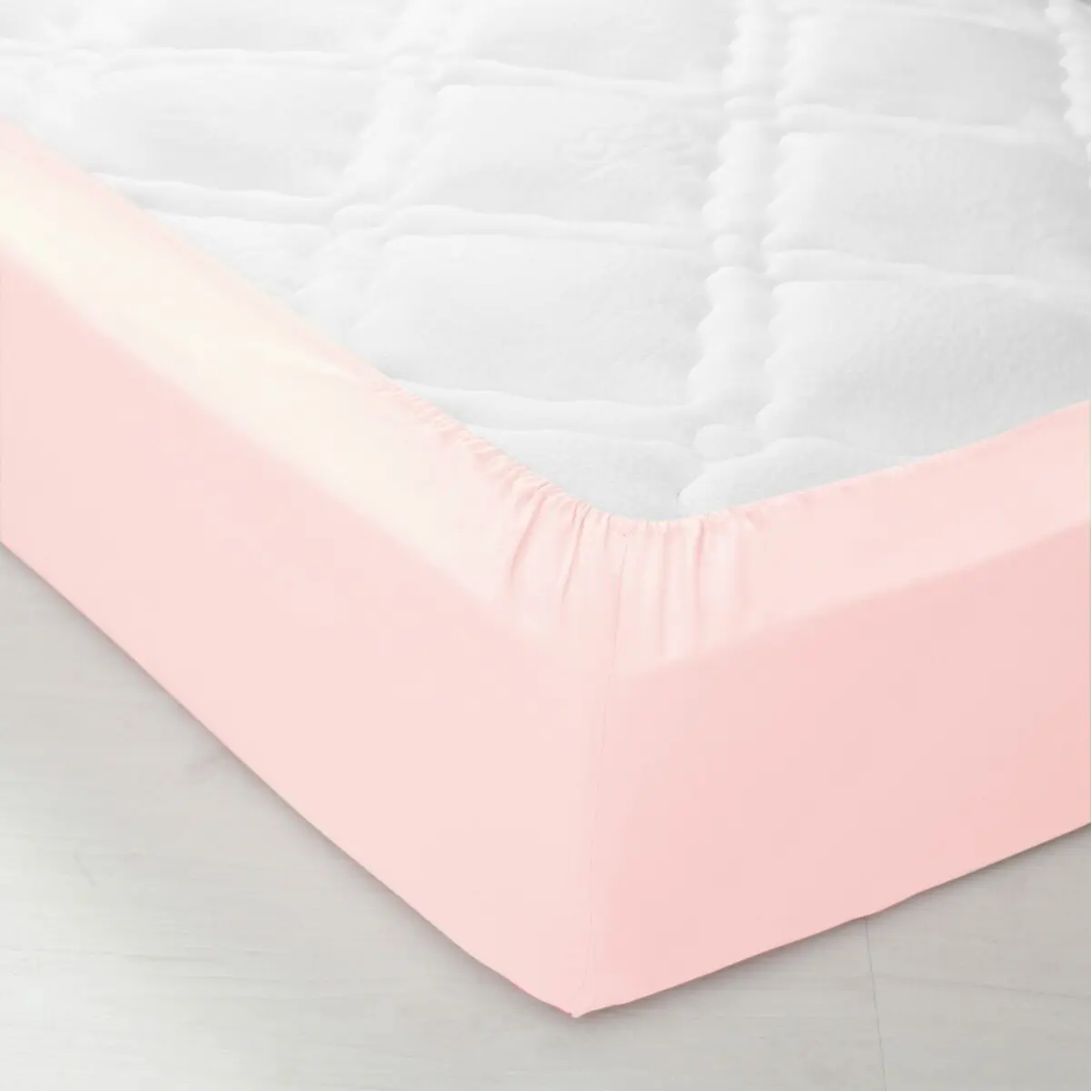 Jednobarevné napínací prostěradlo zn. Colombine® s hloubkou rohů 32 cm, z bavlny