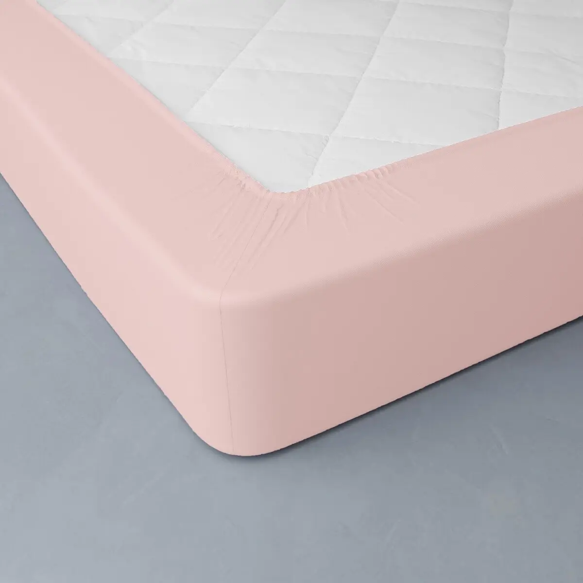 Jednobarevné perkálové napínací prostěradlo, hloubka rohů 40 cm