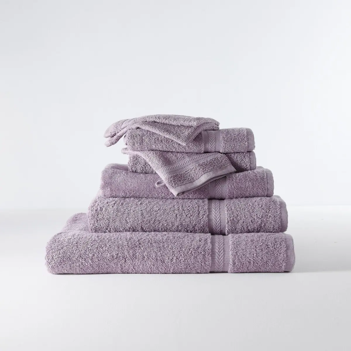 Kolekce koupelnového froté zn. Colombine®, standardní kvalita 420 g/m2 levandulová osuška 70x130 cm