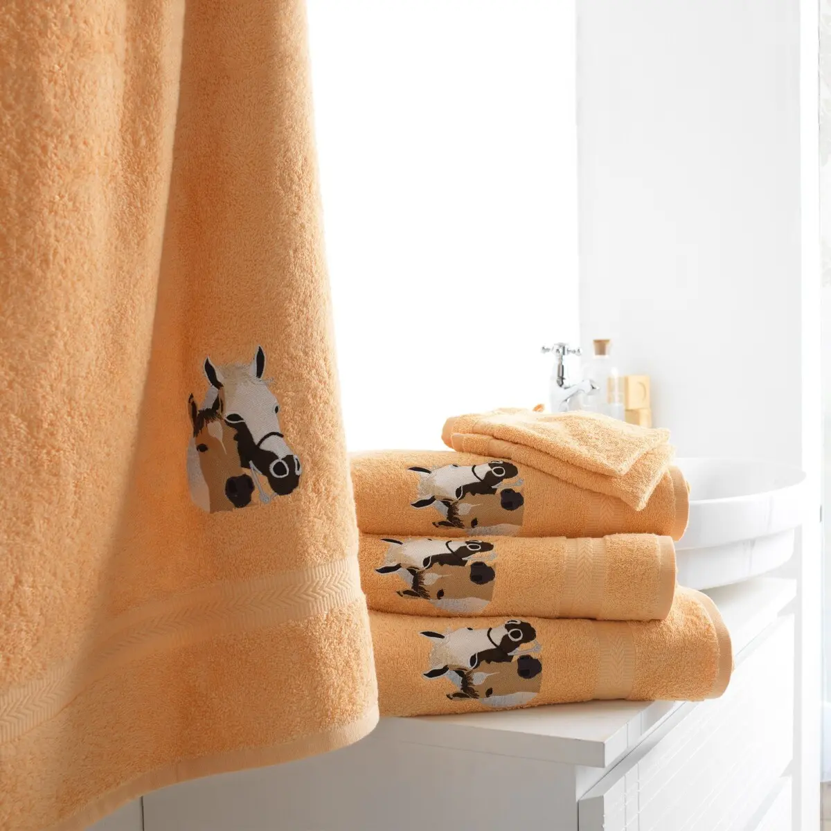 Froté koupelnový textil s výšivkou koní zn. Colombine®